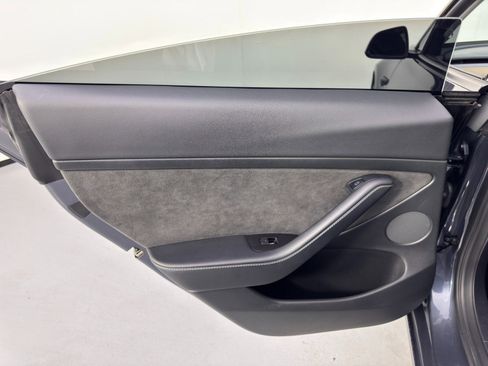 Used 2022 Tesla Model 3 Long Range image 44