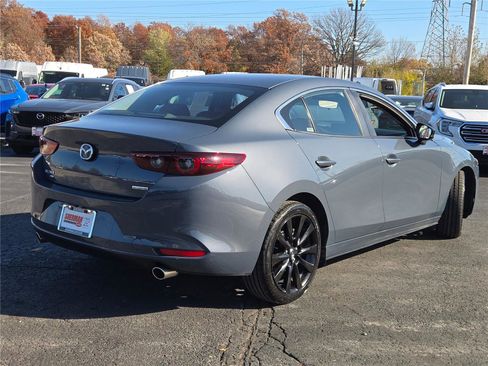 Used 2024 MAZDA MAZDA3 s image 12