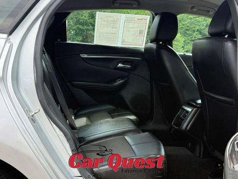 Used 2018 Chevrolet Impala LT image 14