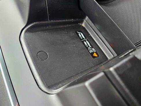 Used 2025 Chevrolet Silverado 2500 LTZ w/ Trail Boss Package image 35