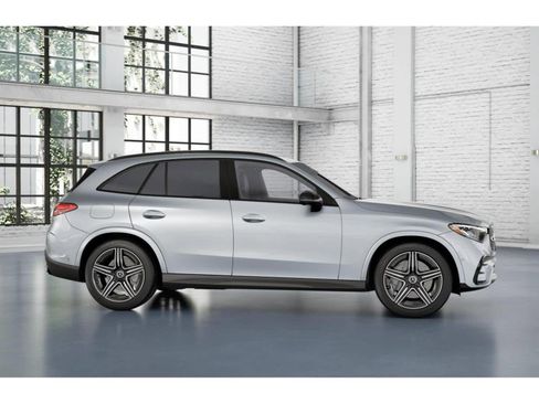 Used 2026 Mercedes-Benz GLC 300 4MATIC image 15