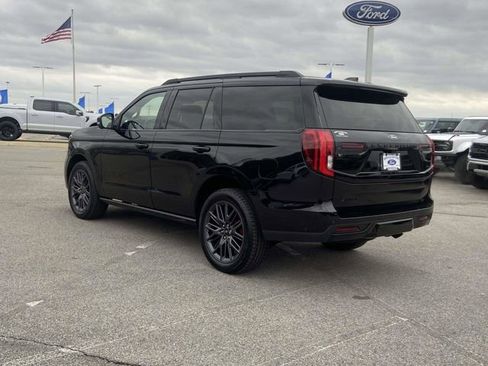 New 2025 Ford Expedition Platinum w/ Stealth Performance Package image 4