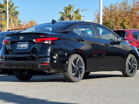 New 2025 Nissan Versa SR w/ Trunk Package image 4