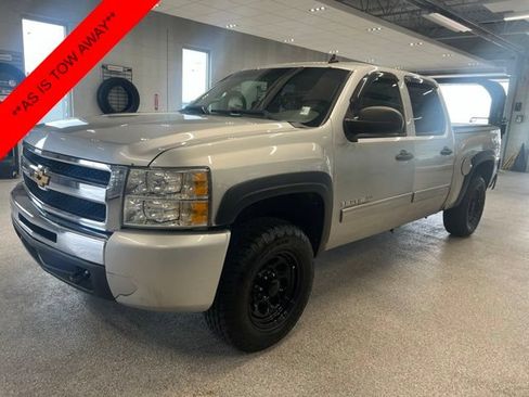 Used 2011 Chevrolet Silverado 1500 LS AWD/4WD image 1