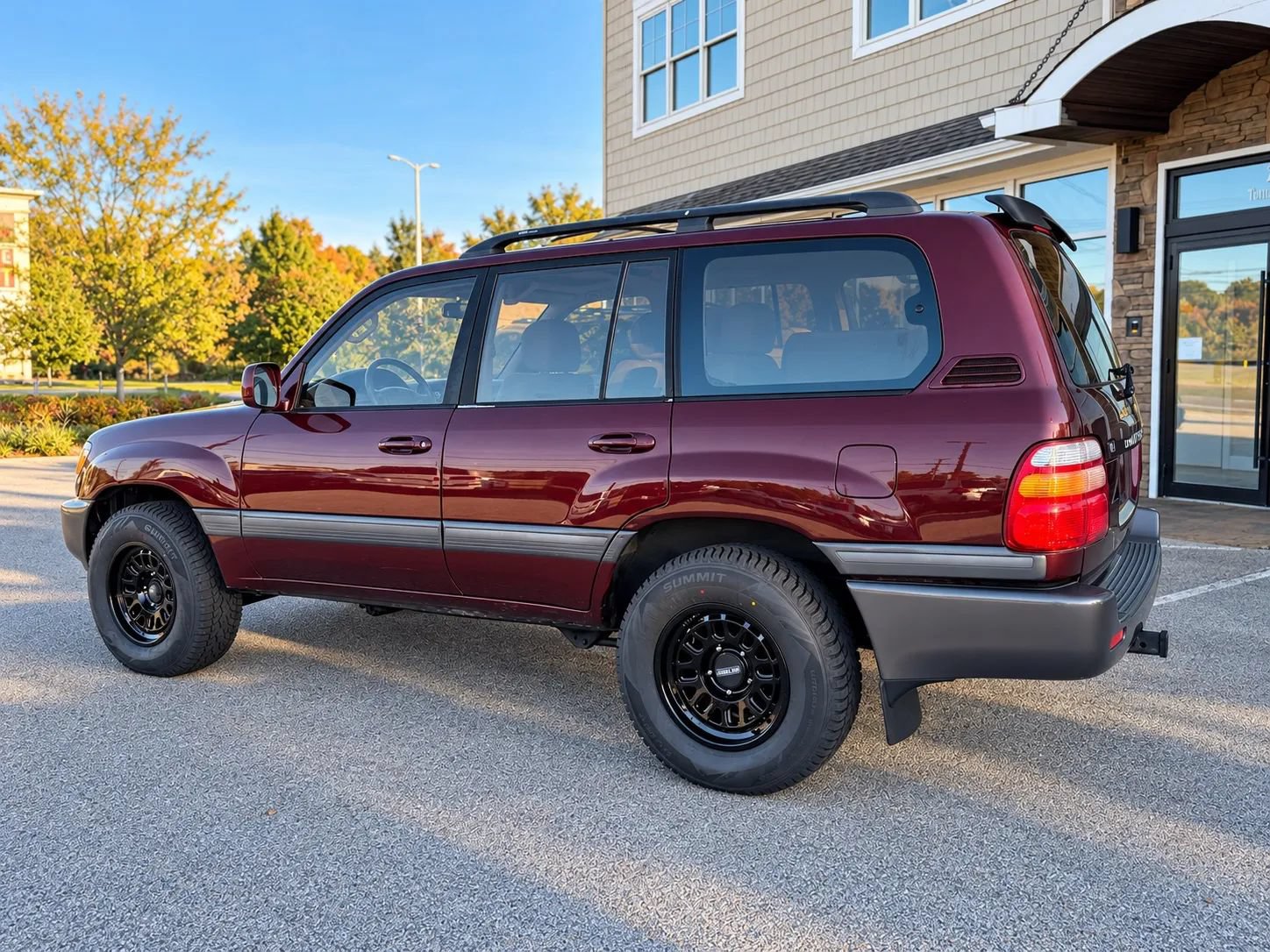 Used 2000 Toyota Land Cruiser w/ Convenience Pkg AWD/4WD image 6