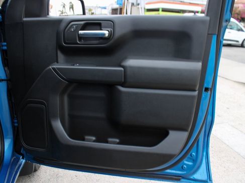 Used 2022 Chevrolet Silverado 1500 Custom image 41