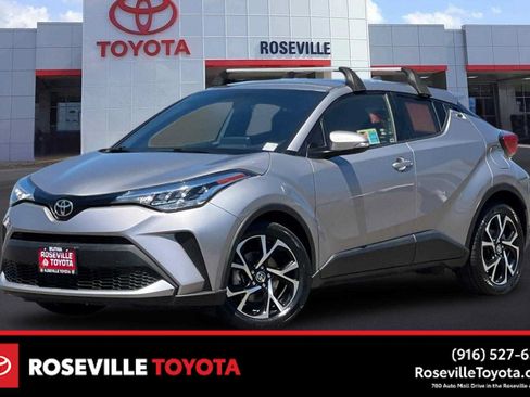 Certified 2020 Toyota C-HR XLE FWD image 1