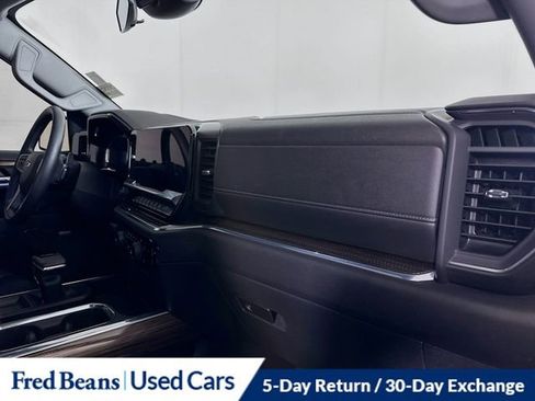 Used 2024 Chevrolet Silverado 1500 LT Trail Boss w/ LT Trail Boss Premium Package AWD/4WD image 31