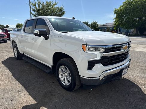 Used 2024 Chevrolet Silverado 1500 LT w/ Safety Package RWD image 7