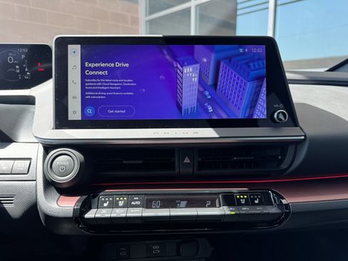 Used 2024 Toyota Prius Prime Premium image 24