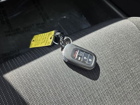 Used 2023 Honda Civic EX image 19