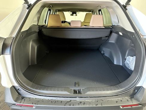 Used 2025 Toyota RAV4 XLE w/ Convenience Package image 30