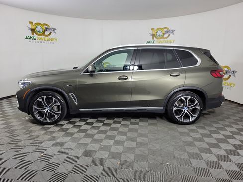 Certified 2023 BMW X5 xDrive45e w/ Executive Package image 4