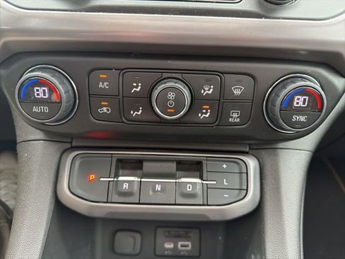 Used 2023 GMC Acadia AT4 w/ Technology Package image 37