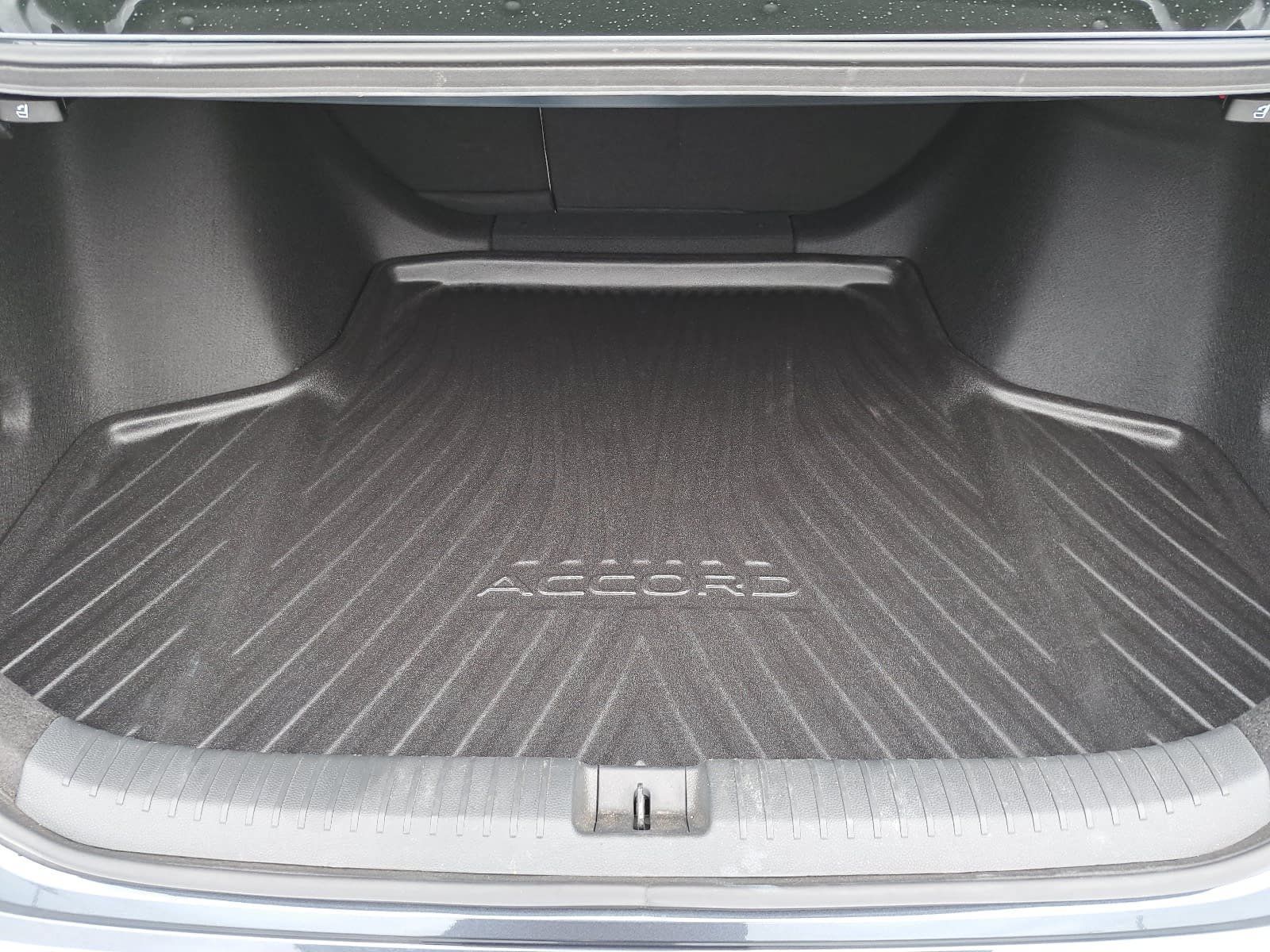 Used 2023 Honda Accord EX-L image 13