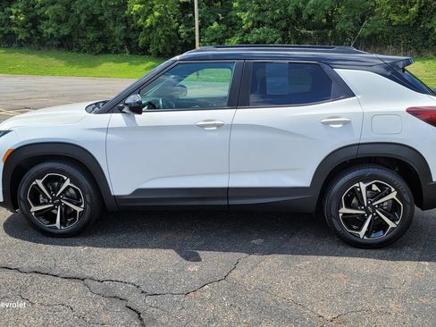 Used 2021 Chevrolet TrailBlazer RS w/ Convenience Package FWD image 7