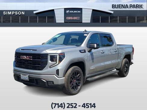 Used 2024 GMC Sierra 1500 Elevation w/ Elevation Premium Package AWD/4WD image 4