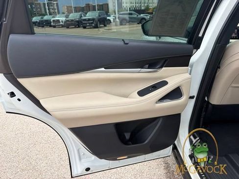 Used 2023 INFINITI QX60 Sensory w/ Vision Package AWD/4WD image 21