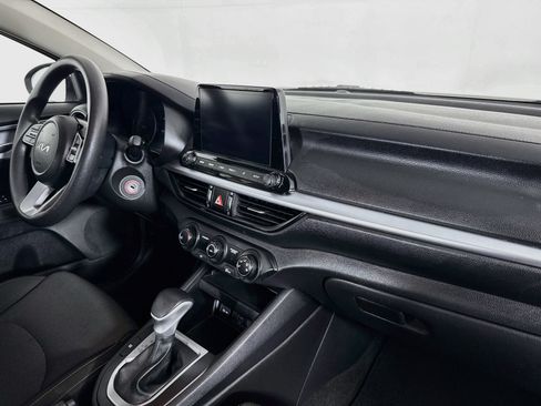 Used 2023 Kia Forte LXS FWD image 27