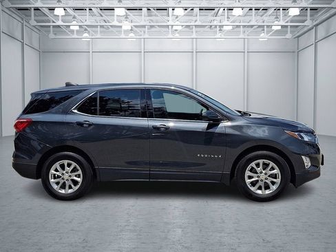 Used 2020 Chevrolet Equinox LT FWD image 8