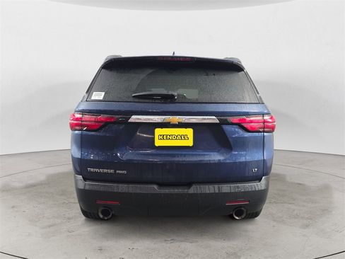 Used 2023 Chevrolet Traverse LT w/ LT Premium Package image 4