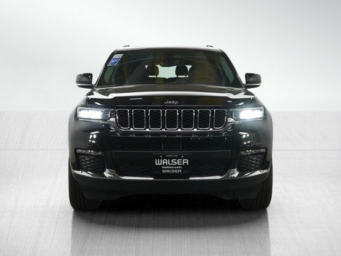 Used 2024 Jeep Grand Cherokee L Limited AWD/4WD image 8