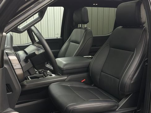 Used 2026 Ford F150 Lariat AWD/4WD image 32
