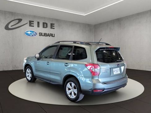 Used 2015 Subaru Forester 2.5i Limited AWD/4WD image 10