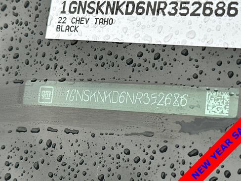 Used 2022 Chevrolet Tahoe LT w/ Luxury Package image 32