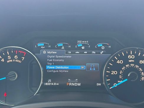 Used 2017 Ford F150 Platinum w/ Equipment Group 701A Luxury AWD/4WD image 57