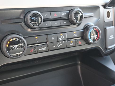 New 2026 Ford F350 XLT w/ XLT Premium Package image 29