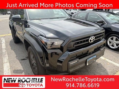 Used 2025 Toyota 4Runner SR5 AWD/4WD image 1