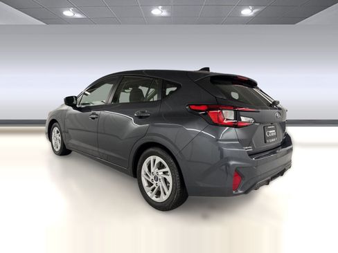 Used 2024 Subaru Impreza 2.0i AWD/4WD image 3