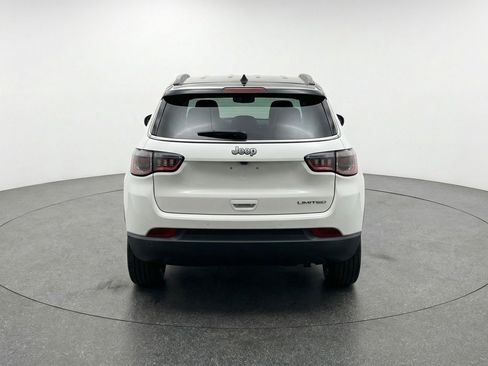 Used 2025 Jeep Compass Limited AWD/4WD image 7