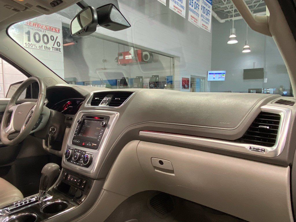 Used 2017 GMC Acadia Limited SLT AWD/4WD image 35