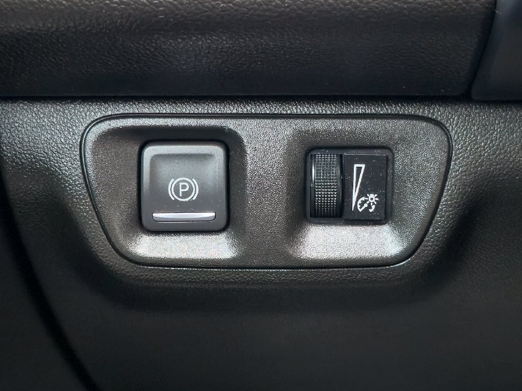 Used 2022 GMC Acadia SLT w/ Elevation Edition AWD/4WD image 19
