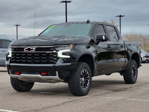Certified 2023 Chevrolet Silverado 1500 ZR2 image 4