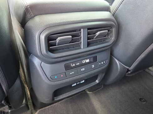 Used 2023 Honda Pilot EX-L image 15