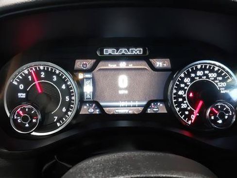 Used 2025 RAM 1500 Big Horn AWD/4WD image 22