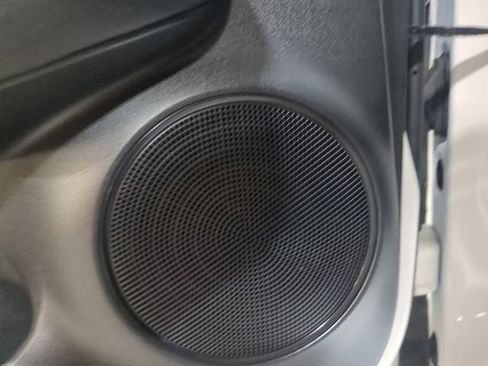 New 2025 Honda HR-V LX image 23