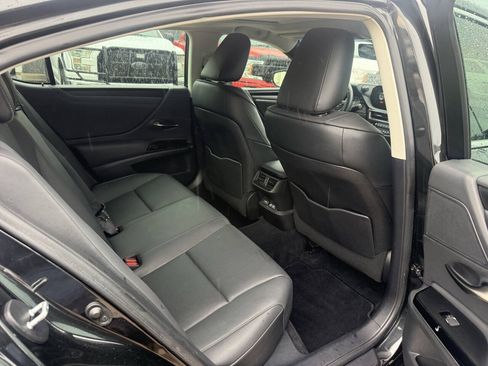 Used 2022 Lexus ES 350 w/ Premium Package FWD image 15