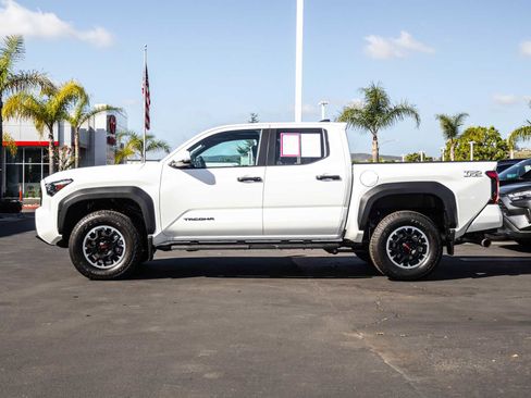 Certified 2026 Toyota Tacoma TRD Off-Road w/ TRD Off Road Upgrade Package image 4