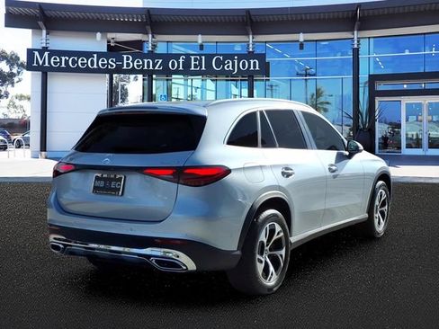 New 2027 Mercedes-Benz GLC 350e 4MATIC image 3