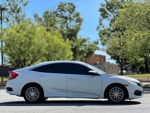Used 2017 Honda Civic LX image 4