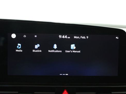 Used 2024 Hyundai Elantra SEL w/ Convenience Package image 29