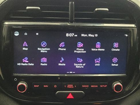 Used 2021 Kia Soul EX image 25