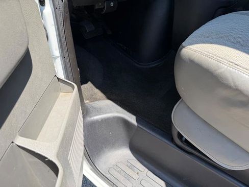 Used 2016 Chevrolet Express 3500 LT w/ LT Preferred Equipment Group RWD image 26
