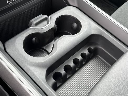 New 2026 RAM 3500 Big Horn AWD/4WD image 38