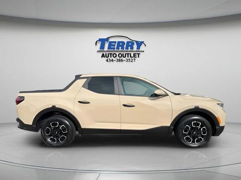 Used 2024 Hyundai Santa Cruz SEL AWD/4WD image 2