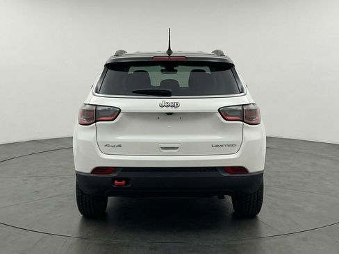 Used 2025 Jeep Compass Trailhawk AWD/4WD image 7